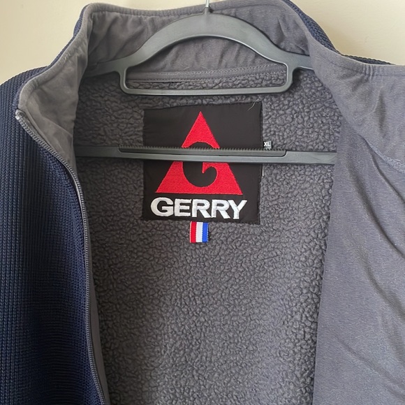 Brand New Gerry Outdoor Men’s Fleece Zip - Picture 2 of 3